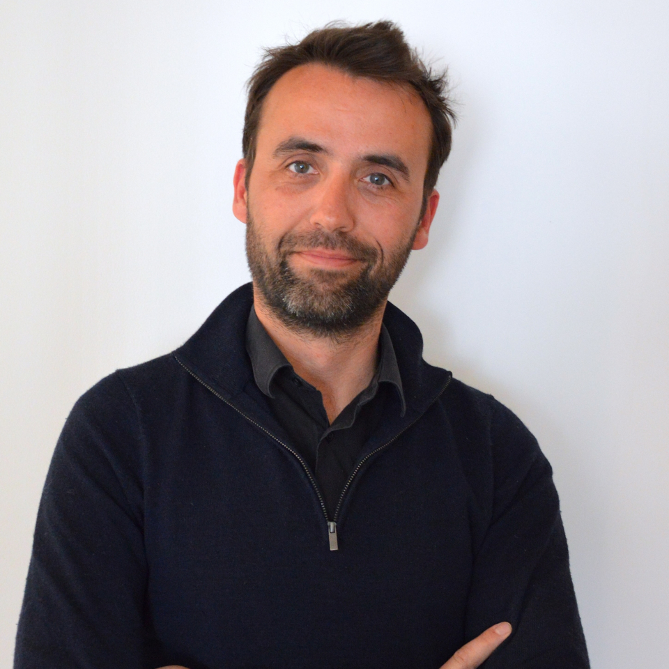 
Romain BERTHAUD
Expert Associé


Expert immobilier près la Cour d’appel d'Agen
Expert foncier et agricole agréé CNEFAF
